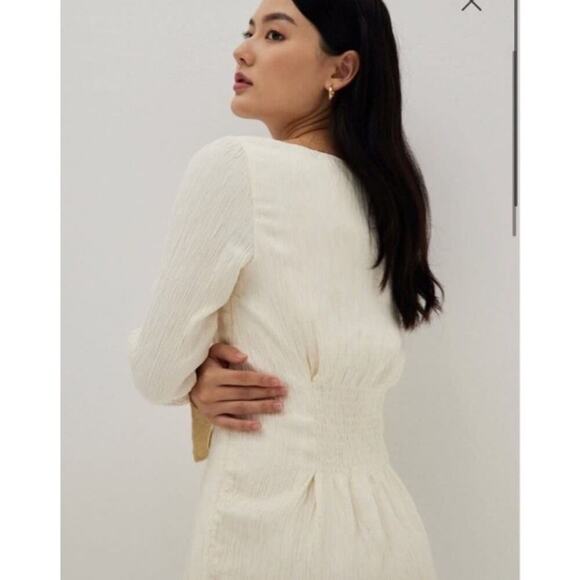 Love Bonito Aaryn Textured Boat Neck Dress in Cream Size XS - Picture 3 of 8